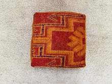 Load image into Gallery viewer, Moroccan floor cushion - S1564, Floor Cushions, The Wool Rugs, The Wool Rugs, 