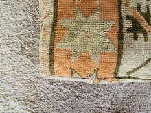 Load image into Gallery viewer, Moroccan floor cushion - S1240, Floor Cushions, The Wool Rugs, The Wool Rugs, 