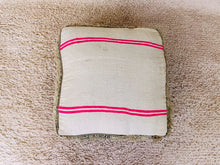 Load image into Gallery viewer, Moroccan floor cushion - S454, Floor Cushions, The Wool Rugs, The Wool Rugs, 
