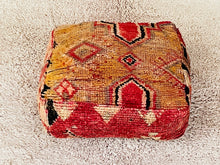 Load image into Gallery viewer, Moroccan floor cushion - S1587, Floor Cushions, The Wool Rugs, The Wool Rugs, 
