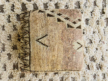 Load image into Gallery viewer, Moroccan floor pillow cover - S134, Floor Cushions, The Wool Rugs, The Wool Rugs, 