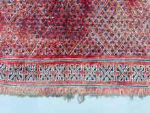 Load image into Gallery viewer, Vintage Moroccan rug 7x9 - V272, Rugs, The Wool Rugs, The Wool Rugs, 