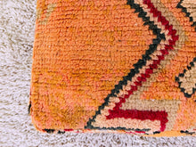 Load image into Gallery viewer, Moroccan floor cushion - S464, Floor Cushions, The Wool Rugs, The Wool Rugs, 
