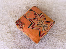 Load image into Gallery viewer, Moroccan floor cushion - S464, Floor Cushions, The Wool Rugs, The Wool Rugs, 
