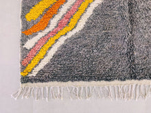 Load image into Gallery viewer, Azilal rug 5x8 - A125, Rugs, The Wool Rugs, The Wool Rugs, 