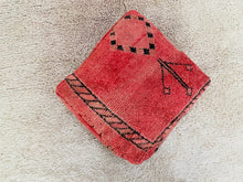 Load image into Gallery viewer, Moroccan floor cushion - S1615, Floor Cushions, The Wool Rugs, The Wool Rugs, 
