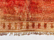 Load image into Gallery viewer, Vintage Moroccan rug 7x10 - V275, , The Wool Rugs, The Wool Rugs, 