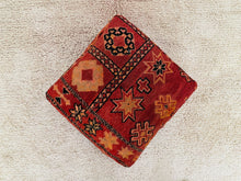 Load image into Gallery viewer, Moroccan floor cushion - S1627, Floor Cushions, The Wool Rugs, The Wool Rugs, 
