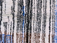 Load image into Gallery viewer, Azilal rug 4x8 - A253 - 4.5 x 8.4 ft, Rugs, The Wool Rugs, The Wool Rugs, 
