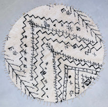 Load image into Gallery viewer, Round rug 8x8 - B561, Round rugs, The Wool Rugs, The Wool Rugs, 
