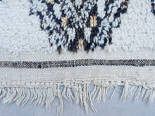 Load image into Gallery viewer, Beni ourain rug 6x9 - B692, Rugs, The Wool Rugs, The Wool Rugs, 
