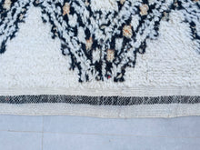 Load image into Gallery viewer, Beni ourain rug 6x9 - B692, Rugs, The Wool Rugs, The Wool Rugs, 
