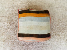 Load image into Gallery viewer, Moroccan floor cushion - S538, Floor Cushions, The Wool Rugs, The Wool Rugs, 
