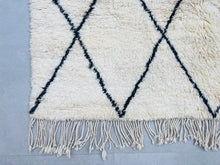 Load image into Gallery viewer, Beni ourain rug 5x8 - B694, Rugs, The Wool Rugs, The Wool Rugs, 
