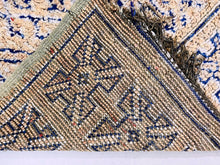 Load image into Gallery viewer, Vintage Moroccan rug 7x11 - V290, Rugs, The Wool Rugs, The Wool Rugs, 
