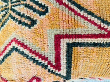 Load image into Gallery viewer, Moroccan floor cushion - S548, Floor Cushions, The Wool Rugs, The Wool Rugs, 
