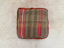 Load image into Gallery viewer, Moroccan floor cushion - S960, Floor Cushions, The Wool Rugs, The Wool Rugs, 
