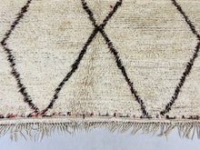 Load image into Gallery viewer, Beni ourain rug 5x8 - B702, Rugs, The Wool Rugs, The Wool Rugs, 