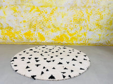 Load image into Gallery viewer, Round rug R31-T33, Rugs, The Wool Rugs, The Wool Rugs, 
