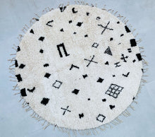 Load image into Gallery viewer, Custom Moroccan Round rug, Round rugs, The Wool Rugs, The Wool Rugs, 
