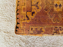 Load image into Gallery viewer, Moroccan floor cushion - S1422, Floor Cushions, The Wool Rugs, The Wool Rugs, 