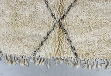 Load image into Gallery viewer, Vintage rug 5x9 - V365, Rugs, The Wool Rugs, The Wool Rugs, 
