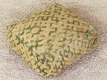 Load image into Gallery viewer, Moroccan floor cushion - S1312, Floor Cushions, The Wool Rugs, The Wool Rugs, 