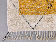 Load image into Gallery viewer, Beni ourain rug 5x8 - B649, Rugs, The Wool Rugs, The Wool Rugs, 
