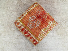 Load image into Gallery viewer, Moroccan floor cushion - S1332, Floor Cushions, The Wool Rugs, The Wool Rugs, 