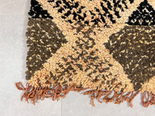 Load image into Gallery viewer, Vintage rug 5x10 - V431, Rugs, The Wool Rugs, The Wool Rugs, 
