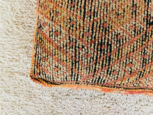Load image into Gallery viewer, Moroccan floor cushion - S998, Floor Cushions, The Wool Rugs, The Wool Rugs, 