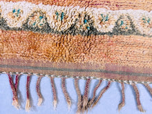 Load image into Gallery viewer, Vintage rug 6x10 - V495, Rugs, The Wool Rugs, The Wool Rugs, 
