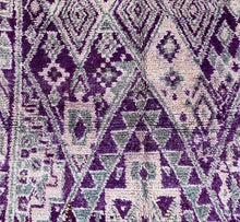 Load image into Gallery viewer, Vintage rug 6x12 - V494, Rugs, The Wool Rugs, The Wool Rugs, 