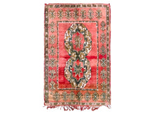 Load image into Gallery viewer, Vintage Moroccan rug 6x10 - V254