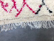 Load image into Gallery viewer, Azilal rug 5x8 - A76, Azilal rugs, The Wool Rugs, The Wool Rugs, 