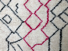Load image into Gallery viewer, Azilal rug 5x8 - A76, Azilal rugs, The Wool Rugs, The Wool Rugs, 