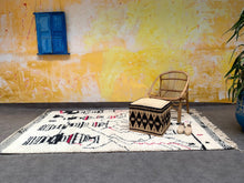 Load image into Gallery viewer, Beni Ourain rug 5x8 - A57, Azilal rugs, The Wool Rugs, The Wool Rugs, 
