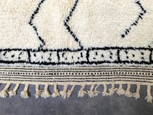 Load image into Gallery viewer, Beni ourain rug 5x8 - B138, Beni ourain, The Wool Rugs, The Wool Rugs, 