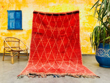Load image into Gallery viewer, Vintage Moroccan rug 4x7 - V205, Vintage, The Wool Rugs, The Wool Rugs, 