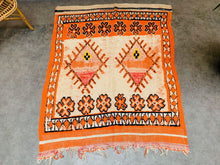 Load image into Gallery viewer, Vintage Moroccan rug 4x6 - V211, Vintage, The Wool Rugs, The Wool Rugs, 