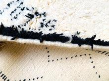 Load image into Gallery viewer, Beni ourain rug 4x8 - B942, , The Wool Rugs, The Wool Rugs, 
