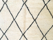 Load image into Gallery viewer, Beni ourain rug 5x8, Beni ourain, The Wool Rugs, The Wool Rugs, 
