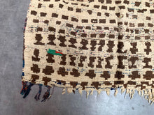 Load image into Gallery viewer, Vintage Moroccan Rug 3x6 - V206, Vintage, The Wool Rugs, The Wool Rugs, 