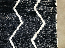 Load image into Gallery viewer, Beni ourain rug 6x10 - B203, Beni ourain, The Wool Rugs, The Wool Rugs, 