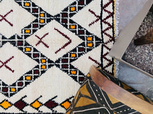 Load image into Gallery viewer, Boujad rug 6x9 - BO100, Boujad rugs, The Wool Rugs, The Wool Rugs, 