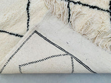 Load image into Gallery viewer, Beni ourain rug 6x11 - B219, Beni ourain, The Wool Rugs, The Wool Rugs, 