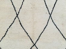 Load image into Gallery viewer, Beni ourain rug 5x8 - B123, Beni ourain, The Wool Rugs, The Wool Rugs, 