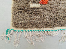Load image into Gallery viewer, Azilal rug 6x10 - A91, Azilal rugs, The Wool Rugs, The Wool Rugs, 