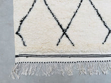 Load image into Gallery viewer, Beni Ourain Rug 6x9 - B256, Beni ourain, The Wool Rugs, The Wool Rugs, 