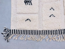 Load image into Gallery viewer, Beni ourain rug 6x10 - B165, Beni ourain, The Wool Rugs, The Wool Rugs, 